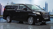 Toyota представила московской публике новое поколение Alphard